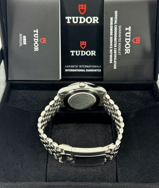 Tudor Black Bay 54 M79000-0001